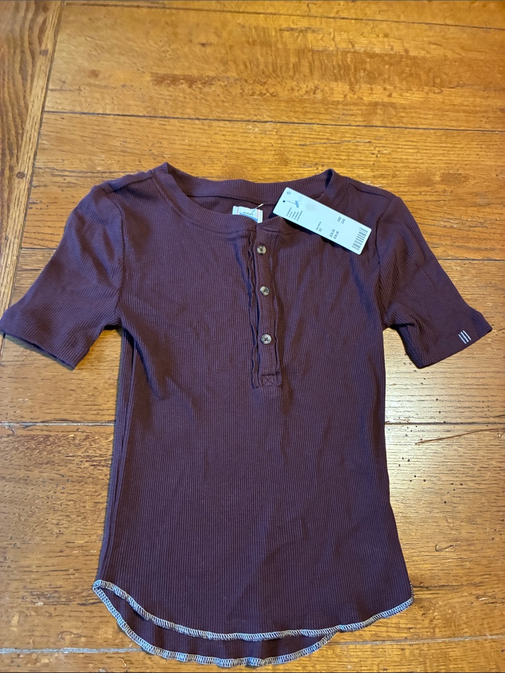 BDG Short Sleeve Ribbed Henley Top - Brown NWT